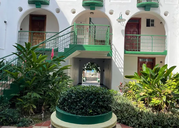 Castle By The Shore Apartment Ocho Rios