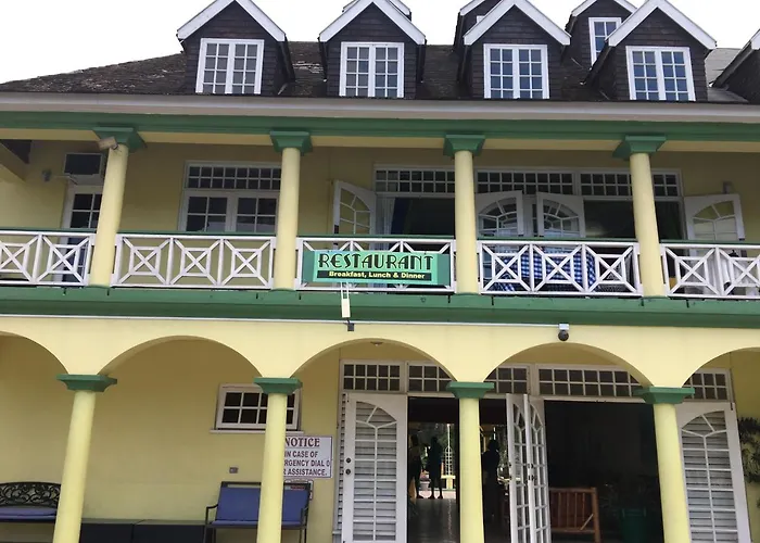 Castle By The Shore Apartment Ocho Rios